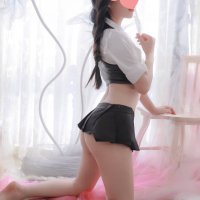 Em gái Cẩm tú 27 tuổi hot nhất khu vực bến xe đà nẵng, gọi em liền để thưởng thức